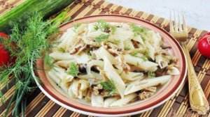 Пенне с  курицей и грибами