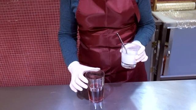 Домашняя Лаборатория – Выпуск 4: Как проверить сок из красных ягод?