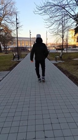 Пожилая прогулка: инструкция по выживанию