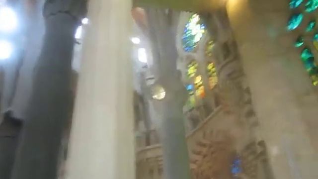 La Sagrada Familia - Inside смотреть онлайн