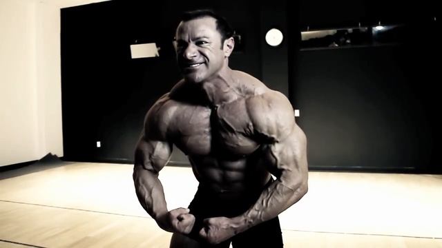 BodyBuilding Video, Robert Farrow of Farrow Competitive Training смотреть онлайн