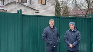 Отзыв об установке откатных ворот с заполнением профнастилом. Компания «Олимп»