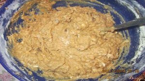 Кексы с изюмом и грецкими орехами