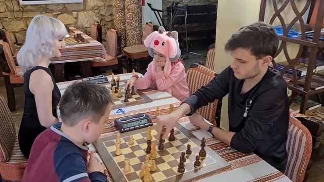 Chess Fight Night. Profi I-XX. Pre-party.