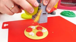 Веселая школа: доставка еды! Игрушки Грузовичок Лева и Тайо в видео для детей про машинки и Плей До