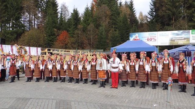 Фестиваль гуцульського весілля. Буковель 2013. частина 4 смотреть онлайн