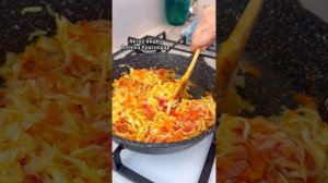 Рецепт вкусных постных пирожков с капустой.