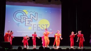 Выступление в КДЦ Онежский. Танец "Девичий перепляс"