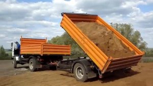 Автопоезд ГАЗ-САЗ-25064 Земляк и самосвальный прицеп САЗ-83173
