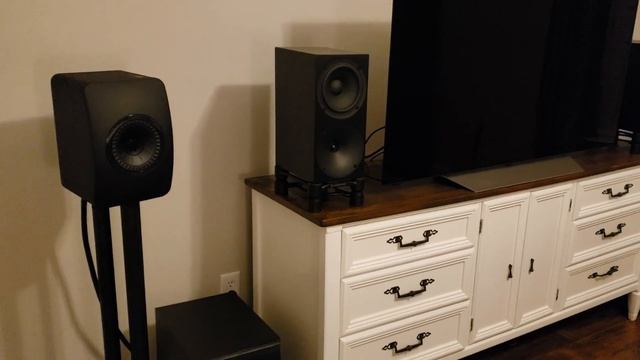 KEF LS50 vs Buchardt S400 Speaker Comparison смотреть онлайн