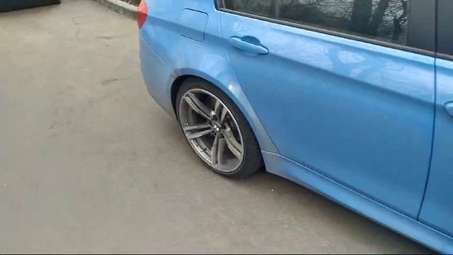 Шикарный автомобиль БМВ М3 . Очень интересный автомобиль в мире.