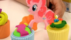 Веселая Школа с Машей Капуки Кануки - Видео для детей - Готовим маффины