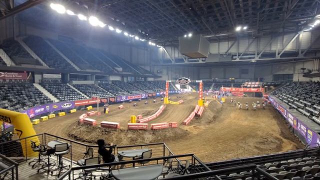 Live GT Arena Motocross action | Topeka, Kansas | Amature Heats смотреть онлайн