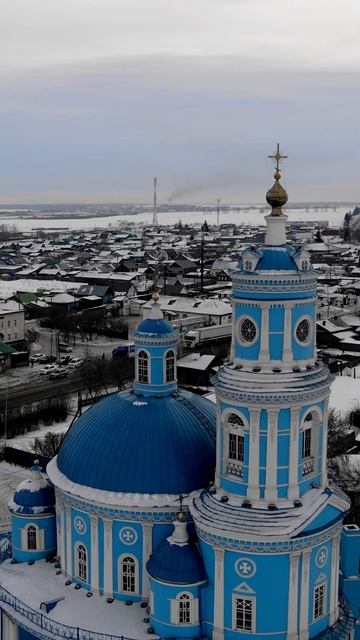 Один из самых красивых храмов. Больше информации в телеграм @mestosv #храмыроссии #история