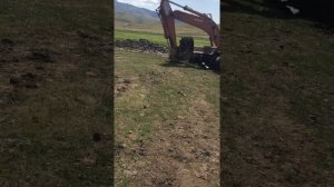 Утопили экскаватор в его же яму