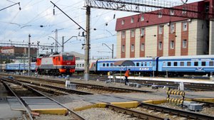 ЭП2К-015 на станции Екатеринбург-Пассажирский