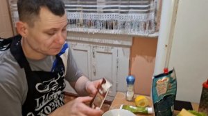 Готовим салат Цезарь ! Новый выпуск Вкусный проект