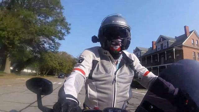 LS2 Modular Helmet and Clown Skull face shield смотреть онлайн