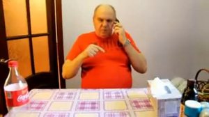 Россиянин разбил молотком iPhone и iPad