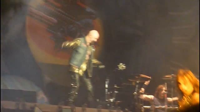Judas Priest - Electric Eye - Tucson, AZ 10/18/2011 HD смотреть онлайн