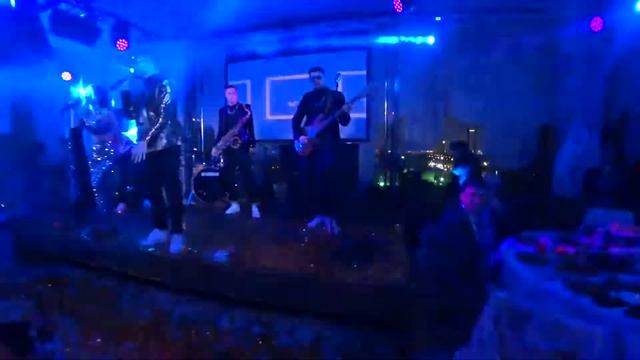 Ресторан Облака на Кутузовском, ведущий на корпоративе Евгений Донец