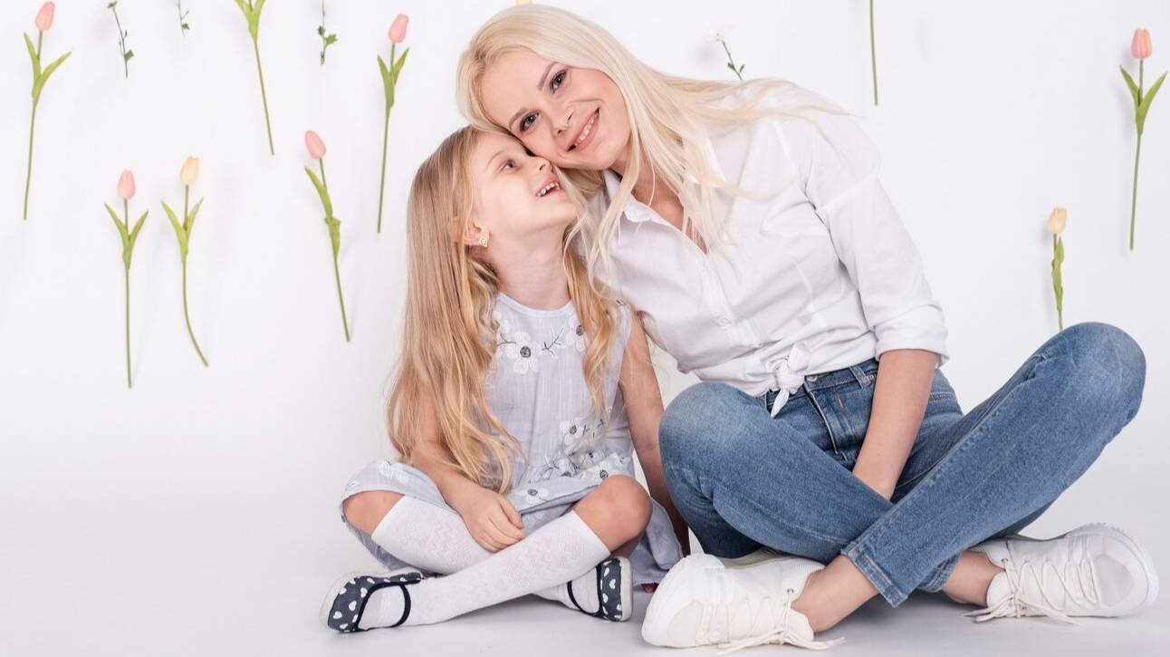 Поздравление Маме с днём рождения Малышки-Дочки! смотреть онлайн