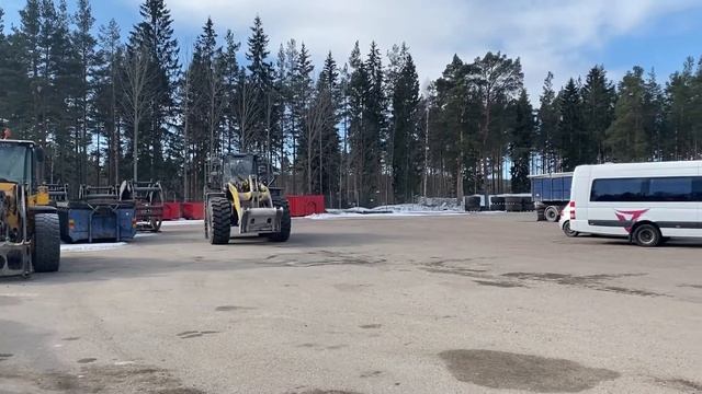 Köp Hjullastare Komatsu WA470-8 på Klaravik смотреть онлайн
