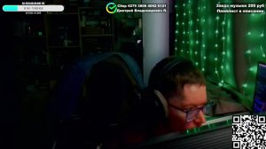 Музыкальный эфир играю на синтезаторе.