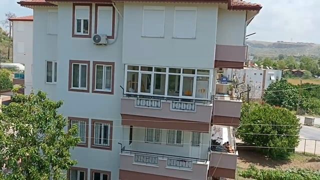 Вид с балкона из квартиры в Манавгате. смотреть онлайн