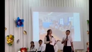 Ұстаздар күніне қойылған қойылым.