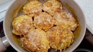 Котлеты из куриной грудки под соусом.