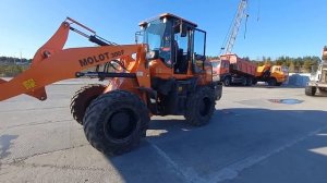 MOLOT 300F Фронтальный погрузчик
