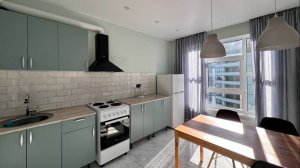 Сдаётся просторная светлая однокомнатная квартира на длительный срок для комфортного проживания.