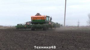 300 гектар за сутки. А почему нет! John Deere 8335R и Amazone Primera DMC 9000. Липецкая область