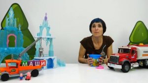 Машина и свинка Пеппа. Видео для детей с игрушками. Давай почитаем с Машей Капуки