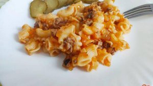 Макароны с фаршем и томатной пастой