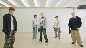 SF9 - LOVE RACE (хореография)