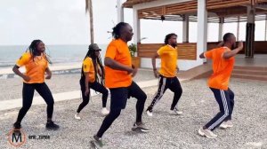 MO DIAKITE: *Tam Sir - Coup du marteau ft. Team Paiya (african,Zumba@ fitness choreography)