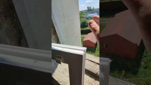 замена старых окон в хрущевке, монтаж теплого остекления с выносом и обшивкой парапета