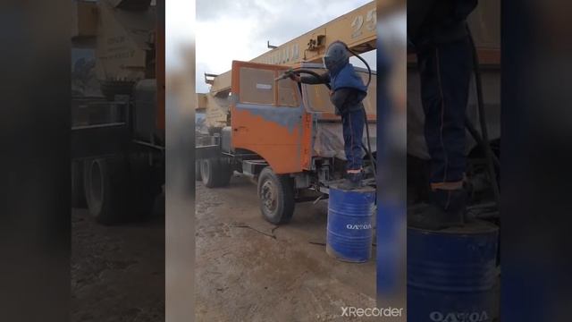 Выездной пескоструй. Очистка галичанина до металла!