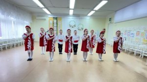 «Где березоньки шумят» А.Чугайкина
Исполняет вокальный ансамбль «Ягодка»