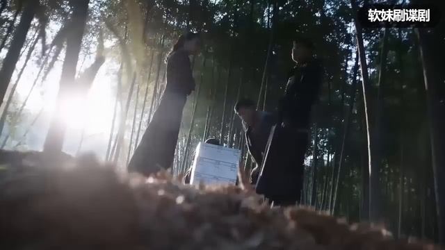 美女竟是最強特工，從天而降偷梁換柱，把日軍耍的團團轉！