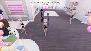 We win as the BEST SUPERHERO in Roblox DRESS to IMPRESS..