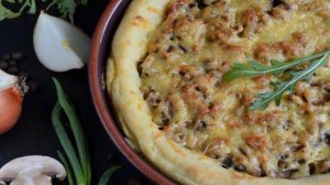 Картофельный пирог с грибами и сыром