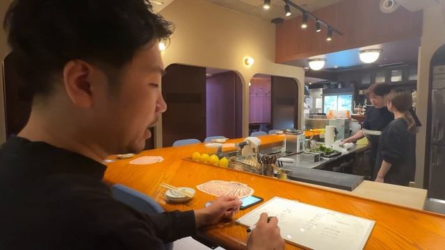 Proving Men Wrong! Fukuoka’s 24 Year Old Japanese Chef COOKS!