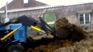 Загрузка навоза на ГАЗ53