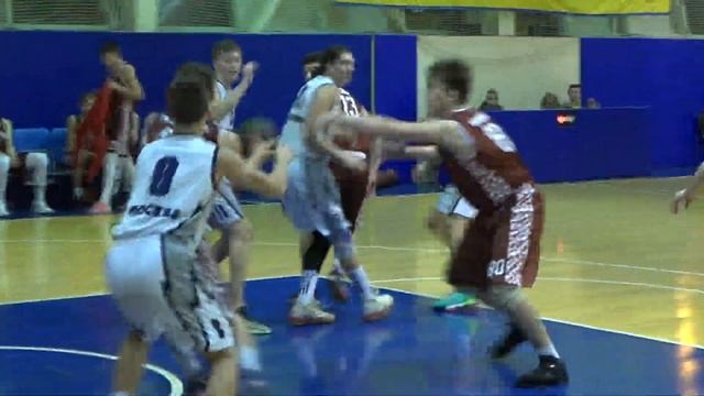 Глория04 - "Странный" сезон (2019-20) смотреть онлайн