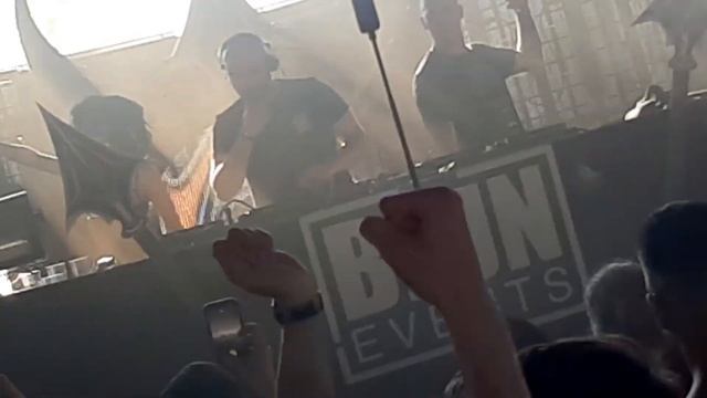 INSANE S × YOSHIKO × MIND COMPRESSOR - Paradise [Barber (TBA Antenora Edit)] @TITANIUM FEST 2023 смотреть онлайн