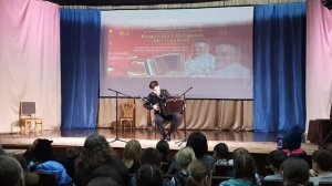Захар Небогатиков.