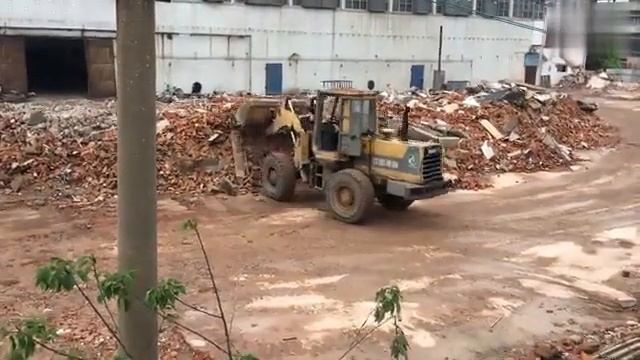 Chinese hot sale wheel loader working site  contact WhatsappWechat8615225055776